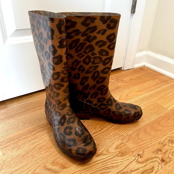 Coach Leopard Print Women's Rain Boots Size 7 - Picture 1 of 8
